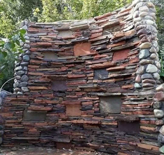 آبنما سنگی