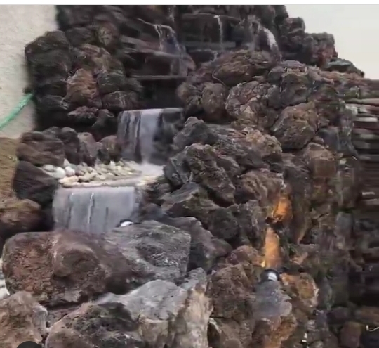 آبنما سنگی