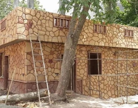 نمای ساختمان سنگ لاشه