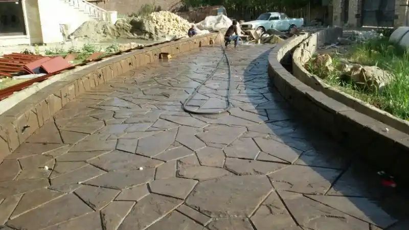 سنگ لاشه قهوه ای دماوند